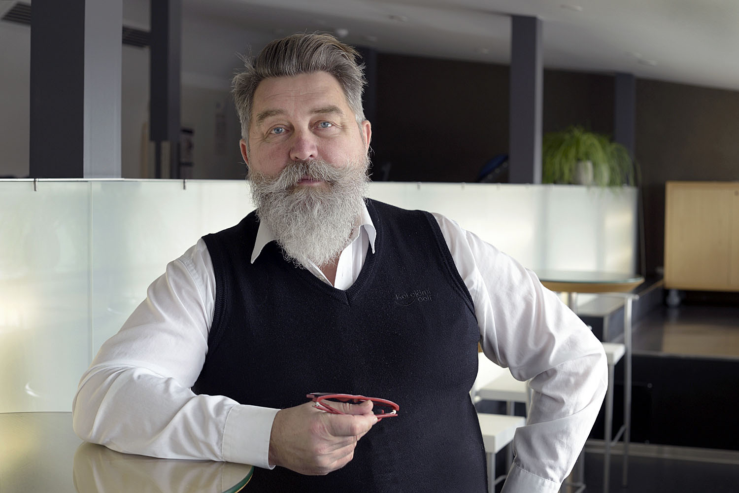 Arto Helenius: TES on minimipalkkaa parempi ratkaisu