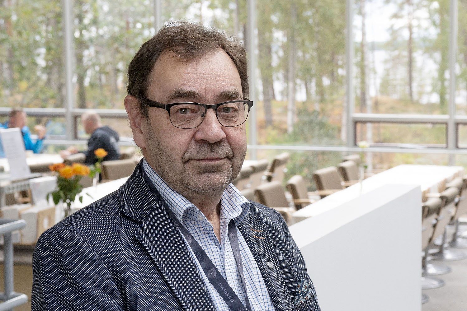 Vesa Holappa: Murikka aukaisee ovensa