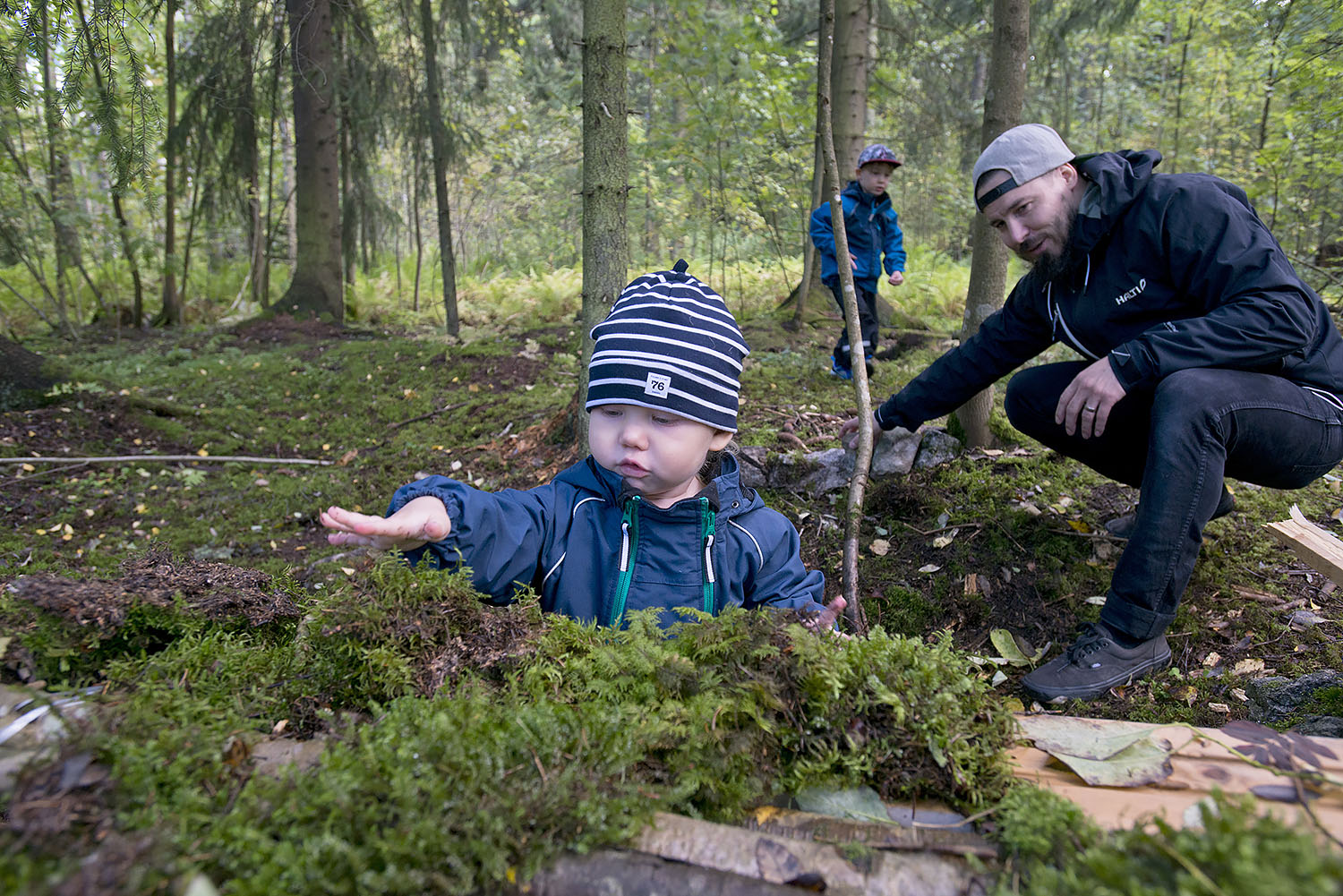 TYÖYMPÄRISTÖ: Perhevapailla tasa-arvoa työelämään