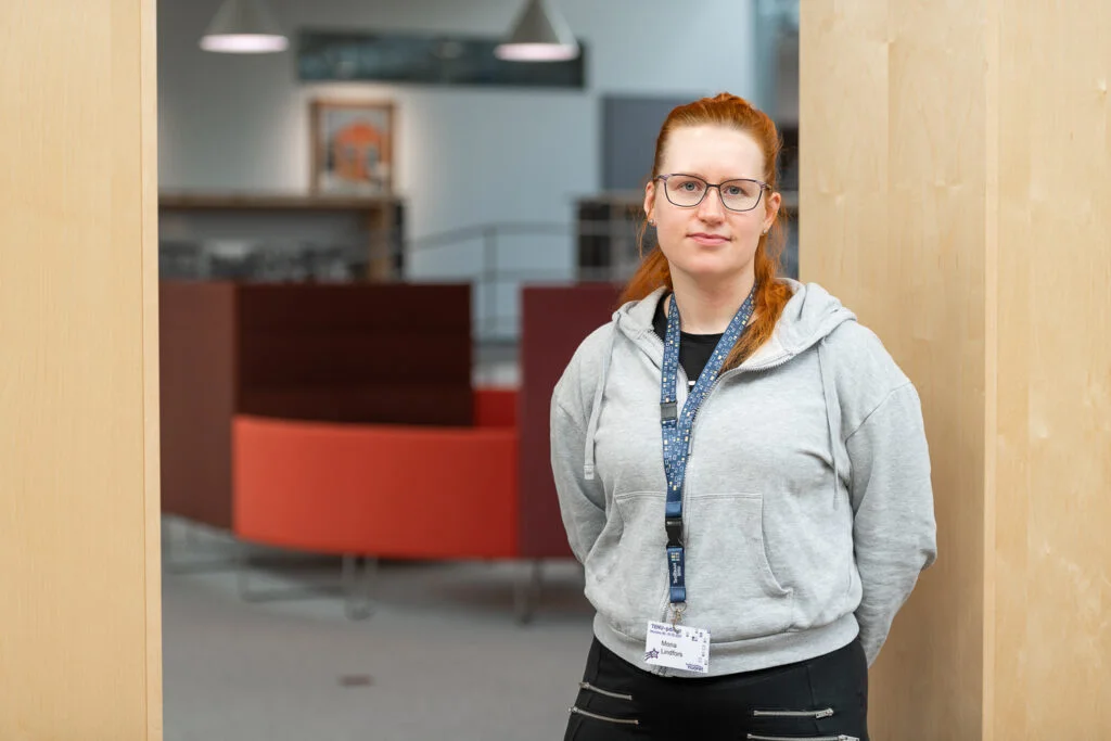 "Minuun vetoaa se yhteisöllisyys, joka Murikassa vallitsee. Tunnen itseni aina todella tervetulleeksi tänne", sanoo mikkeliläinen laadunvarmistaja Mona Lindfors.